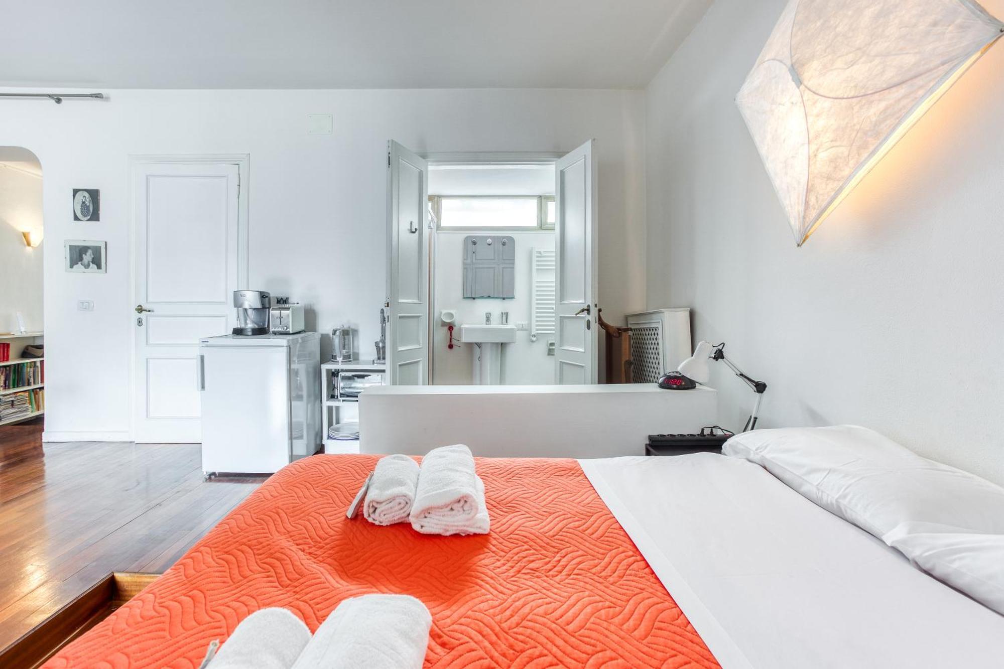 Main Loft Capocci - Rione Monti Apartment โรม ภายนอก รูปภาพ